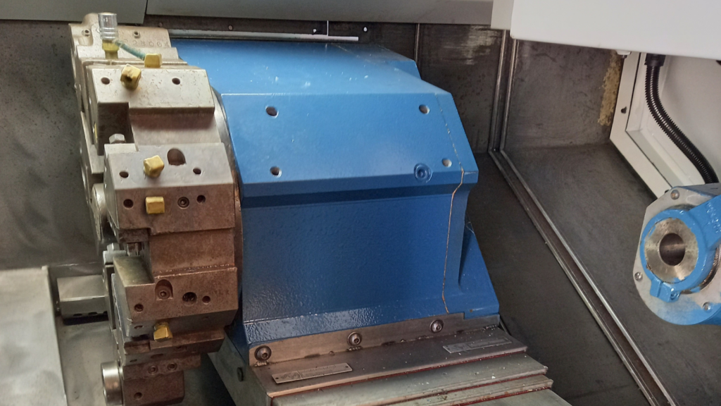 Reparos mecânicos em torres e máquinas CNC - UPTech